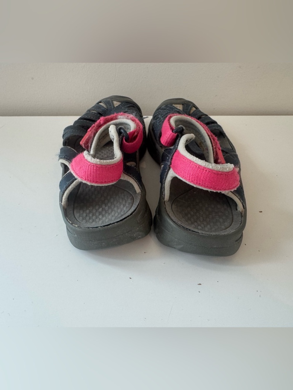 KEEN Sz 1 Girls Youth Kids Rose Midnight Sandals Outdoor Hiking Water Pink Blue - Picture 3 of 8